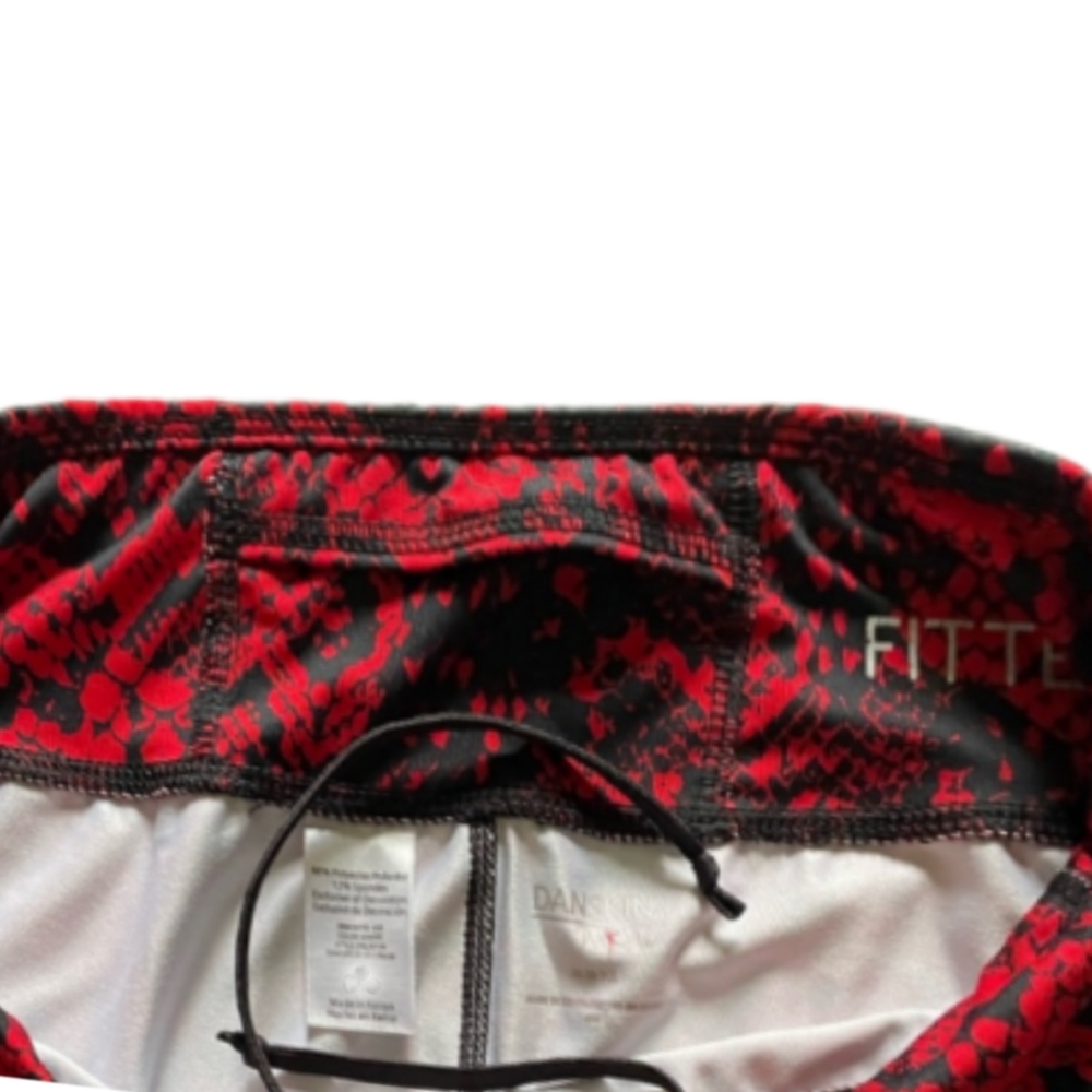 Red and Black Floral Leggings with Wide Waistband - Picture 4 of 5